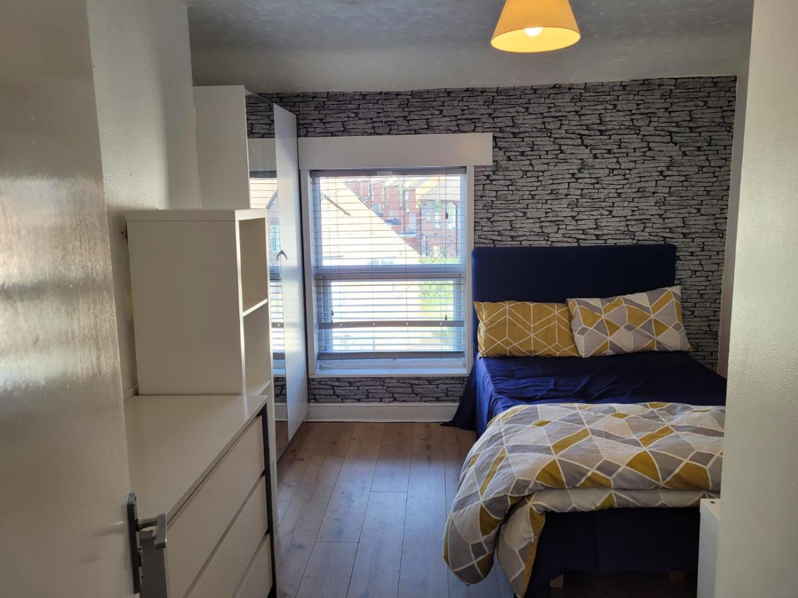Nice Single Bedroom Near Qmc Ноттингем Экстерьер фото